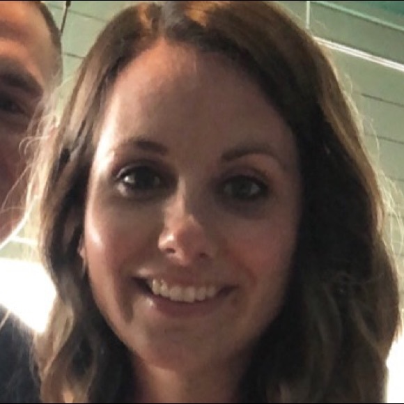 Meet your Posher, Alaina - Picture 2 of 2